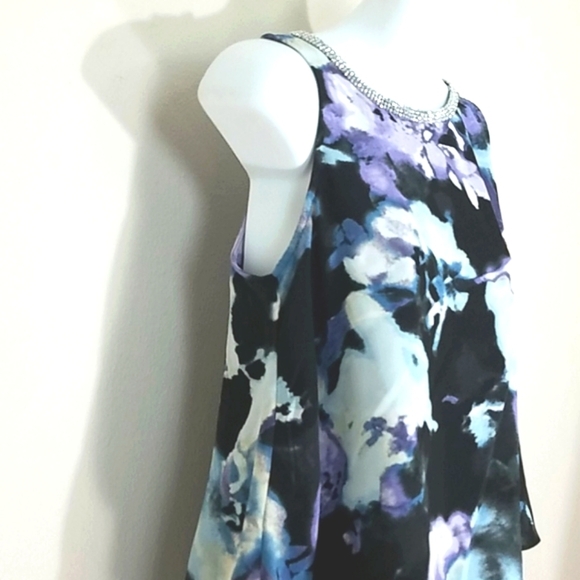 Tunic Tank top sleeveless flowy blue watercolor print beaded collar Layered - Picture 3 of 8